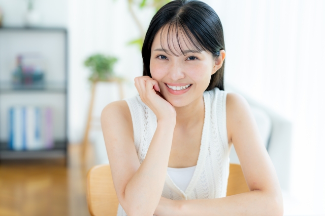 女性の「脈ありサイン」ってなに？心理学から見る特徴